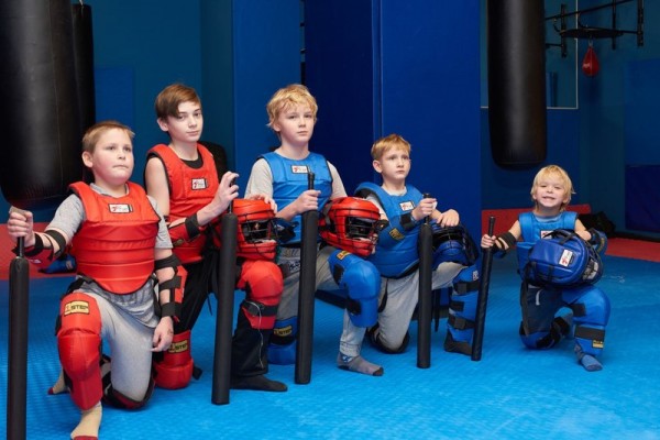 Мастер-класс по фехтованию для детей