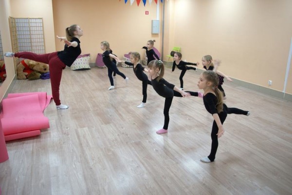 Школа художественной гимнастики "GymBalance"