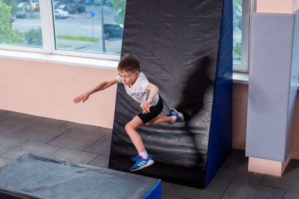 Паркур для детей Yourways (м. ВДНХ)