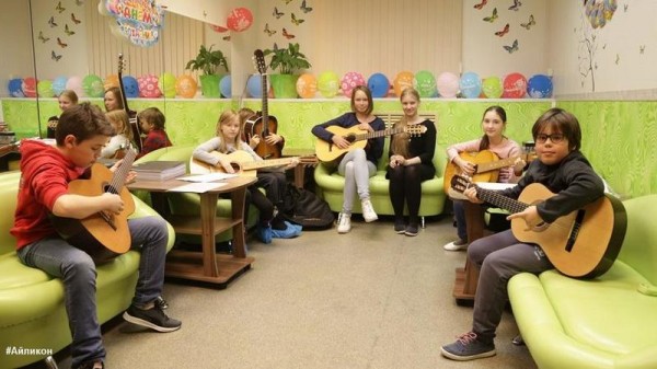 Обучение игре на гитаре