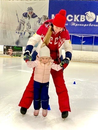 Школа фигурного катания СЛФК "Ласточка"