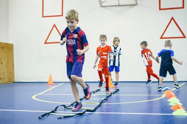 Футбольная школа "Мегаболл" (м. Перово)