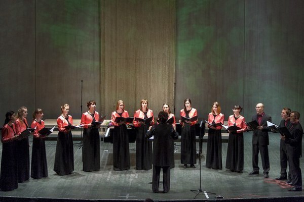 МОЛОДЕЖНЫЙ КАМЕРНЫЙ ХОР «ВИВАТ»