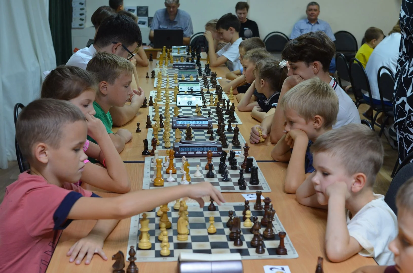 Детский шахматный клуб Chess First (на ул. Лобачевского)